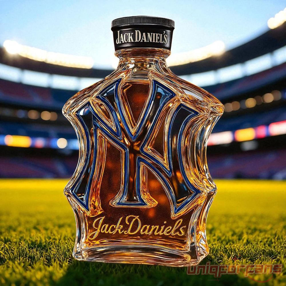 New York Yankees Classic Baseball Legacy Limited Edition Whiskey Bottle New York Yankees Classic Baseball Legacy Limited Edition Whiskey Bottle