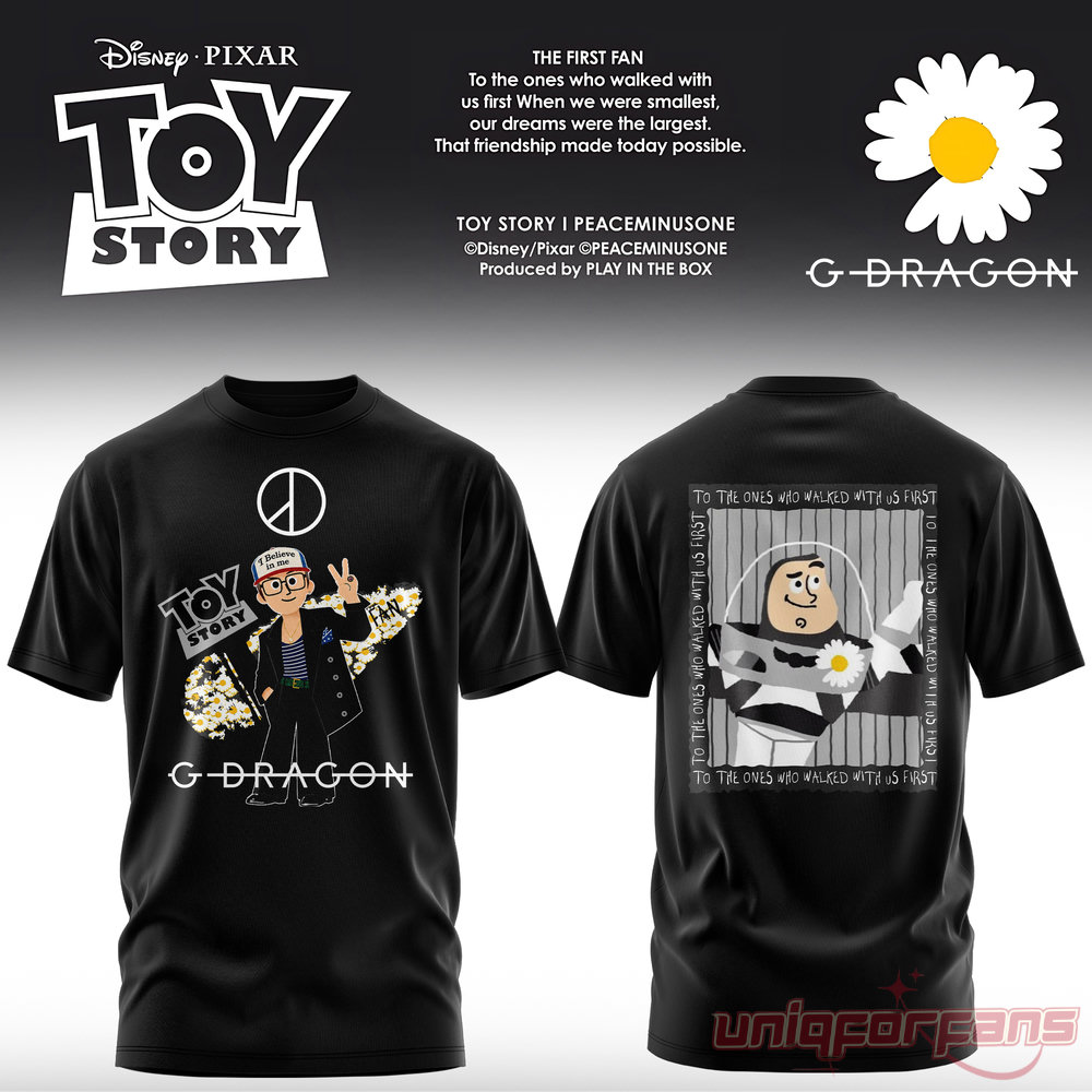 G-Dragon × Toy Story 5 Buzz Lightyear Daisy Graphic Tee G-Dragon × Toy Story 5 Buzz Lightyear Daisy Graphic Tee