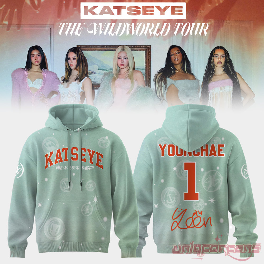 KATSEYE THE WILDWORD TOUR Exclusive Edition Hoodie KATSEYE THE WILDWORD TOUR Exclusive Edition Hoodie