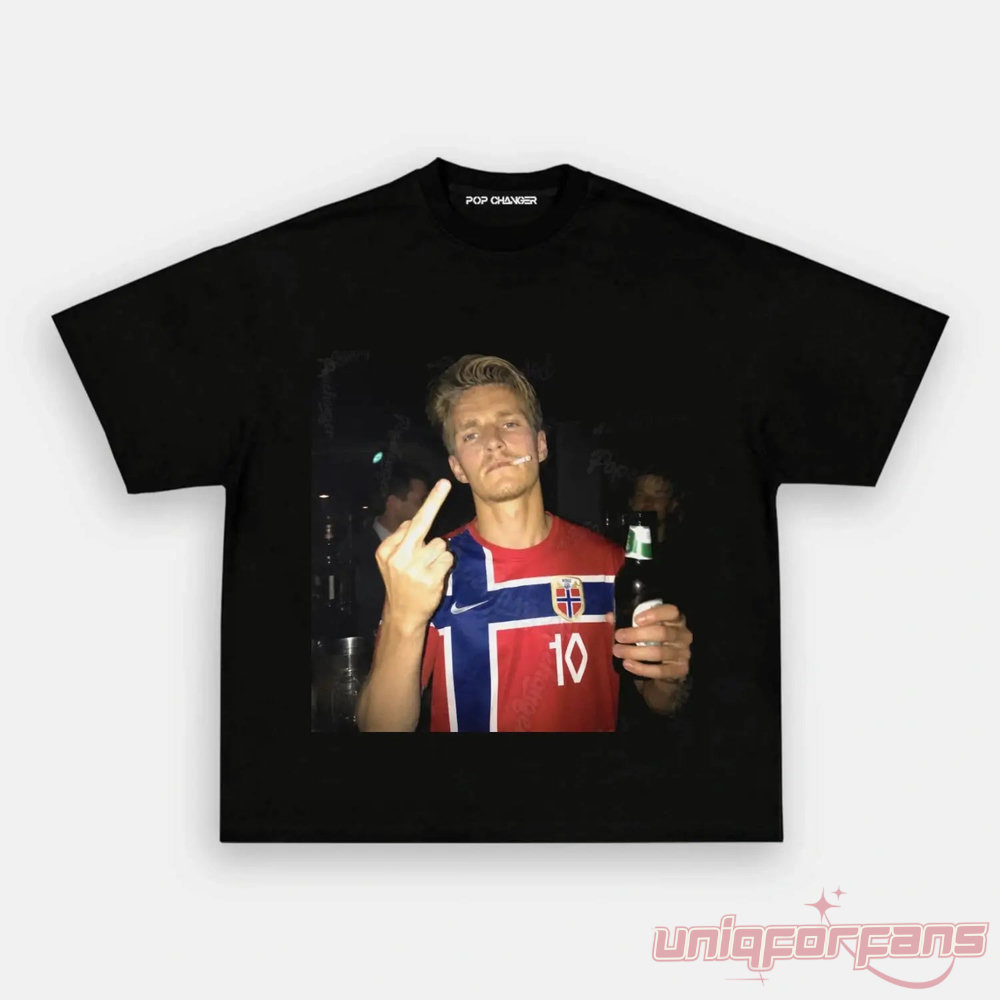 Norway Team Retro Soccer Supporter T-Shirt Norway Team Retro Soccer Supporter T-Shirt